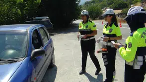 Bayram tatili için yola çıkacaklar dikkat: Yeni trafik yasasındaki cezalar can yakıyor