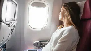 Milyonlarca uçak yolcusunu ilgilendiriyor: Türkiye'de de yasaklandı