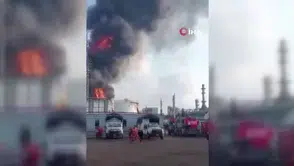 Petrol rafinerisinde yangın: Alevler böyle görüntülendi