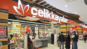 Konya'nın zincir marketinde her evin ihtiyacı setler 299 TL'ye satılıyor
