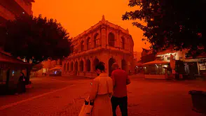 Yunanistan'ı renklendirmişti: Türkiye kızıla boyanacak