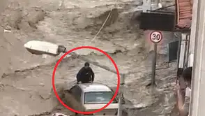 Sel felaketinde can pazarı yaşandı: O anlar kamerada