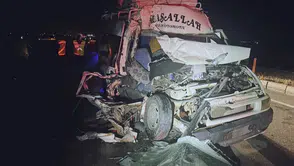 Konya yolunda feci kaza: 4'ü ağır 12 kişi yaralandı