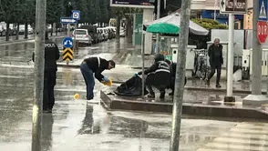 Konya’da motosikletlerle kuyumcu soygunu: Kaçarken kaza yaptılar