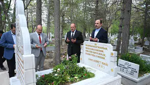 Konya'nın manevi değerine Başkan Altay'dan ziyaret