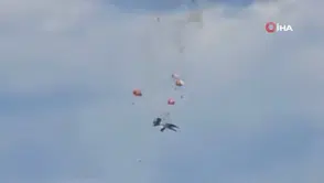 ABD'de hava gösterisi sırasında iki savaş uçağı böyle çarpıştı