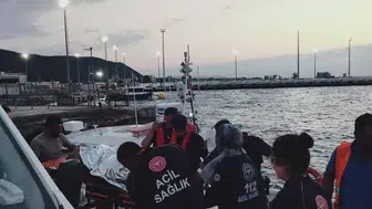 Feribottan denize atladı: Kadın yolcu nefes kesen operasyonla kurtarıldı