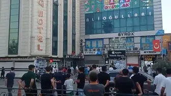 Alacak tartışması: Oteli kurşun yağmuruna tuttular