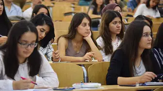 YÖK'ten depremzede öğrenci kararı: 'Özel öğrencilik' hakkı 1 yıl daha uzatıldı