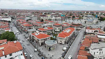 Konya yeniden inşa edildi. Büyük değişim ve dönüşüm yaşandı
