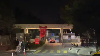 Boğaziçi Üniversitesi Kampüsü'ndeki kafede dehşet