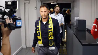 Fenerbahçe’nin yeni teknik direktörü Domenico Tedesco, İstanbul’da