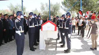 Manisa şehidini gözyaşlarıyla uğurladı
