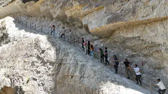 Adrenalin tutkunları buraya koşuyor: Cehennem Deresi Kanyonu