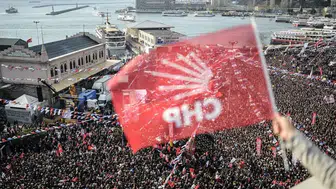 CHP'nin kurultay iptali davası ertelendi
