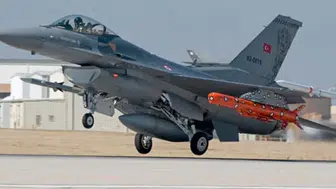 F-16'lar neden bu kadar sık düşüyor: Komplo teorileri ve gerçekler
