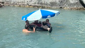 40 derece sıcakta ilginç serinleme: Dereyi kesip havuz yaptılar