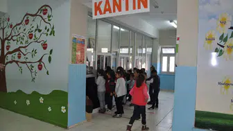 Enerji içeceği, kola, kızartma, cips yok: 17 milyon öğrenciyi ilgilendiriyor