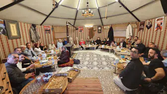 Konya’daki Sanatseverler, Halk Kütüphanesi’nde buluştu: Meram’da şair buluşması