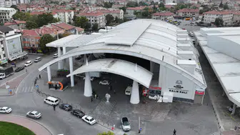 Konya'nın balık hali artık daha konforlu: Kuş engelleyici sistem devrede