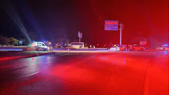 Tarım işçilerini taşıyan midibüs ile tır çarpıştı: 17 yaralı