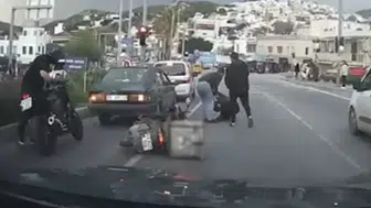 Kuryeyi yol ortasında böyle darbettiler: Yedikleri cezayla şok oldular