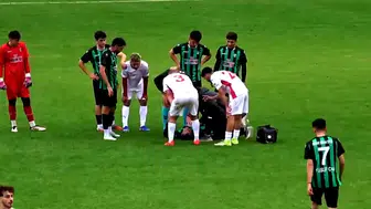 Karşılaşmanın son dakikalarıydı: Futbolcu kalp krizi geçirdi