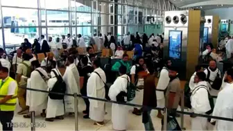 Binlerce umreciyi korku sardı: Husilerin Riyad Havaalanı saldırısı görüntüleri
