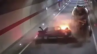 Tüneldeki korkunç kaza kamerada: Araç bir anda alev aldı