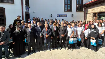 Konya'da Öğrenciler Yazarlarla Buluştu: Teneffüs Buluşmaları