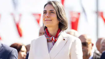 Üsküdar Belediye Başkanı Sinem Dedetaş tahliye oldu: Ev kararı