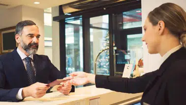 Otellerle ilgili tarihi düzenleme: Artık kimlik fotokopisi alınmayacak