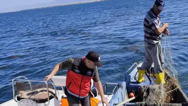 Beyşehir'de kuş uçurtulmuyor: Hem gölden hem karadan denetimler