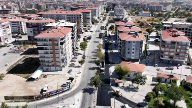 Karatay'ın altyapısına dokunuşlar sürüyor: Ulaşım aksları yenileniyor