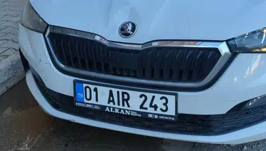 Okullardan sonra öğretmene molotoflu saldırı: Saldırgan 15 yaşında çıktı