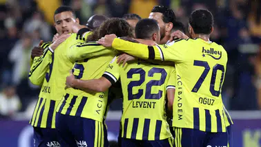 O isimle görüşülmüş: Fenerbahçe'nin yeni teknik adamı için büyük sürpriz