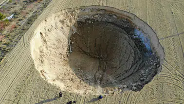Konya'daki obruk sayısı 704'e ulaştı: Yeraltı suyu alarm veriyor