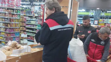 Konya'da denetimler sürüyor: Gıdalar mercek altına alındı
