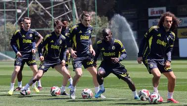 Fenerbahçe hazırlıkları tamamladı: Özel uçak ile Konya'ya geliyorlar