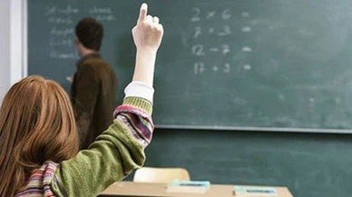 Öğretmenler asgari ücretin altında maaş alıyor