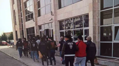 27 ilde FETÖ operasyonu düzenlendi