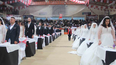 48 saatta evlilik kredisine 3 bin 500'den fazla başvuru