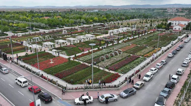 Konyalıların manzarasına aşık olduğu mekan kapılarını açtı