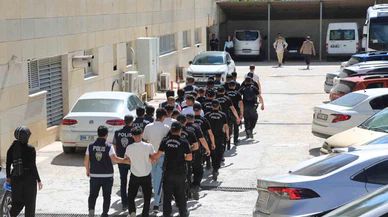 19 ilde FETÖ operasyonu! Mahrem yapıya ağır darbe