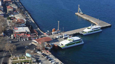 Bandırma ve Erdek'te feribot seferleri durduruldu