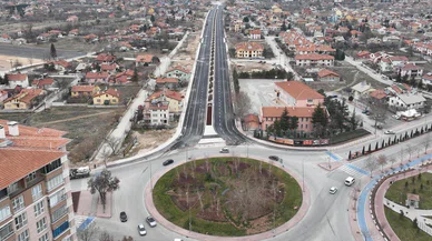 Konya'ya yeni ışıklı kavşak geldi! Trafik sorunu çözülüyor