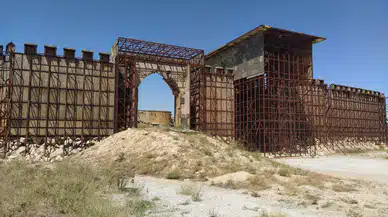 Konya'nın imajına zarar veren yapı! Sözde Hollywood olacaktı