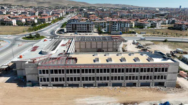Türkiye'ye örnek olacak okul Konya'da yükseliyor