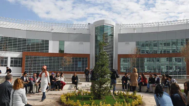 Konya'ya gelmek isteyen üniversite öğrencilerine fırsat! NEÜ'den rekor burs
