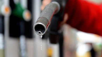 Benzine yüzleri güldürecek indirim geliyor